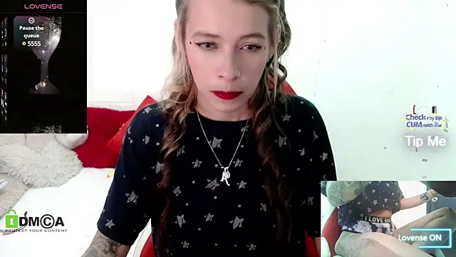 Snapshot of sweetlittlelisa chatting on 20, 1, 2025 sweetlittlelisa online show from 20, 1, 2025