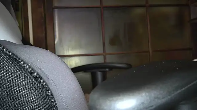 Snapshot of hidenyan02 chatting on 12, 12, 2024 hidenyan02 online show from 12, 12, 2024