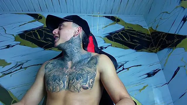 Kevin22 222 online show from 2, 2, 2025