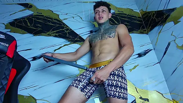 Kevin22 222 online show from 13, 2, 2025