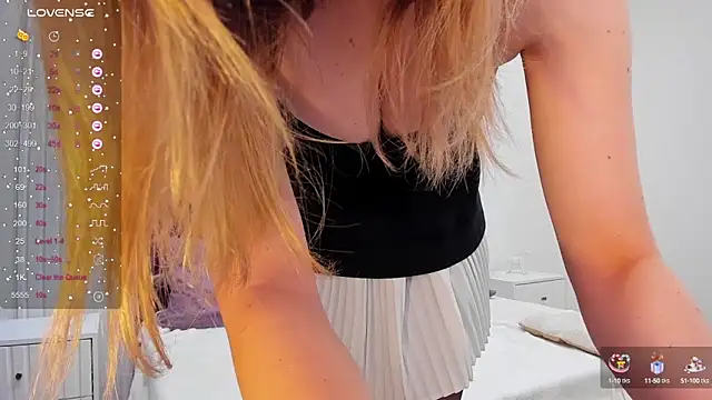 Snapshot of Kelly_Cuutie chatting on 26, 1, 2025 Kelly Cuutie online show from 26, 1, 2025
