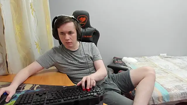 iliaskrislove online show from 2, 3, 2026