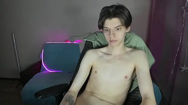 Liam sexy1 online show from 18, 3, 2025