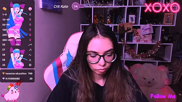 Snapshot of Sia_Shine chatting on 8, 12, 2024 Sia Shine online show from 8, 12, 2024