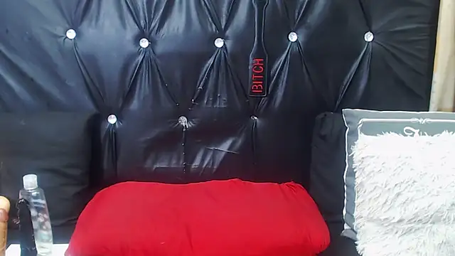 spicydiver38 online show from 23, 11, 2025