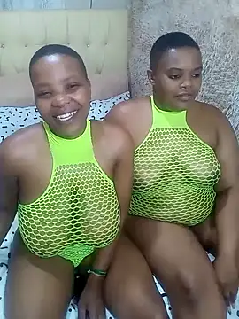 Xxxsluts online show from 4, 1, 2025