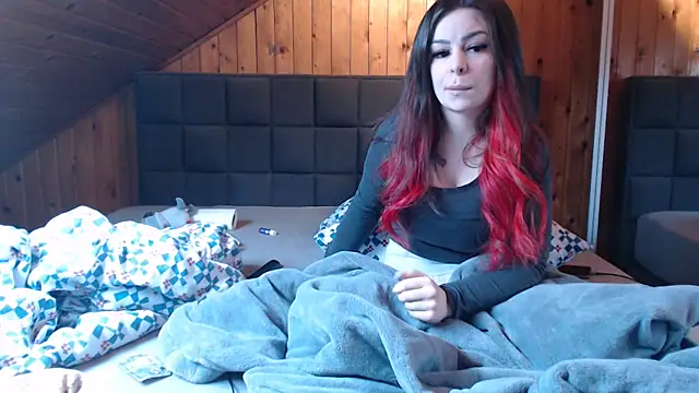 Snapshot of BoeseMoni1998 chatting on 12, 2, 2025 BoeseMoni1998 online show from 12, 2, 2025