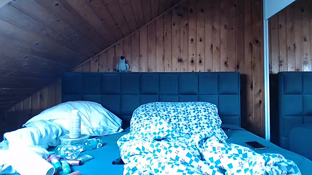 Snapshot of BoeseMoni1998 chatting on 19, 10, 2025 BoeseMoni1998 online show from 19, 10, 2025