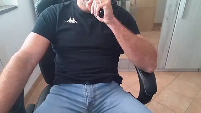 cocco1980xxxx online show from 24, 3, 2026