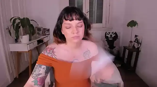 sophia goth online show from 11, 2, 2025