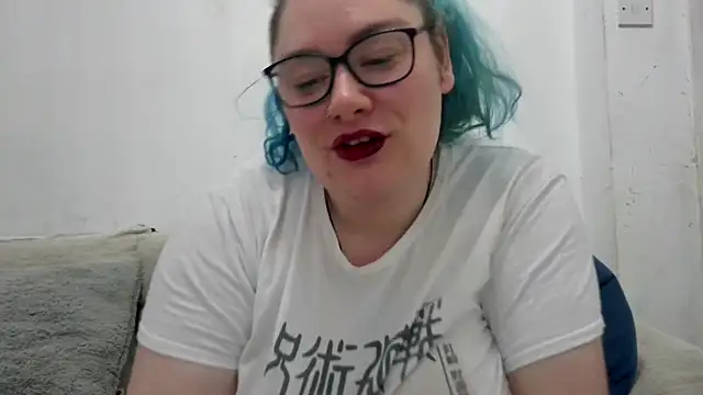 Bustycurves online show from 7, 6, 2026