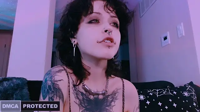 NaughtyLittleFox online show from 24, 2, 2026