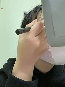 minmin2kk5 online show from 7, 3, 2025