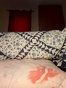 Freya 004 online show from 13, 11, 2025