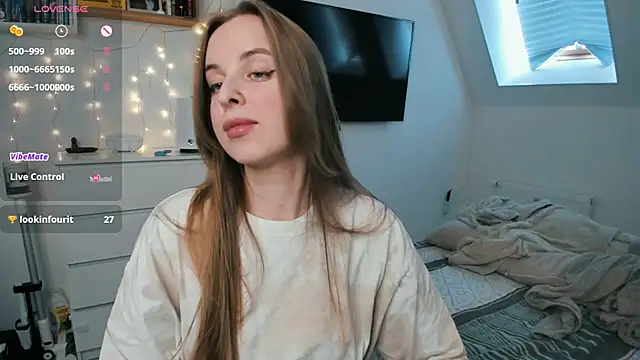 violet blue eyes online show from 15, 4, 2026