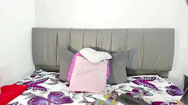 Cherllynn online show from 27, 2, 2025