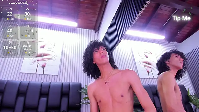 Camille Cedrik online show from 30, 9, 2025