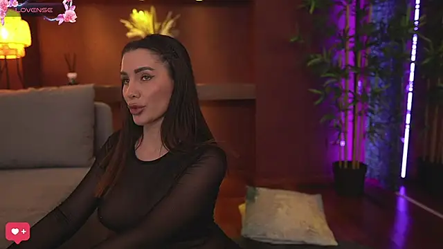 JustinneJade online show from 10, 3, 2025