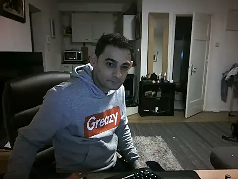 mihaimichael online show from 24, 2, 2025