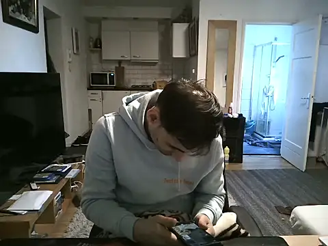 mihaimichael online show from 2, 3, 2025