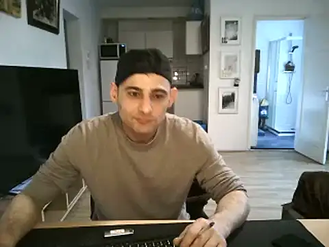 mihaimichael online show from 10, 5, 2026