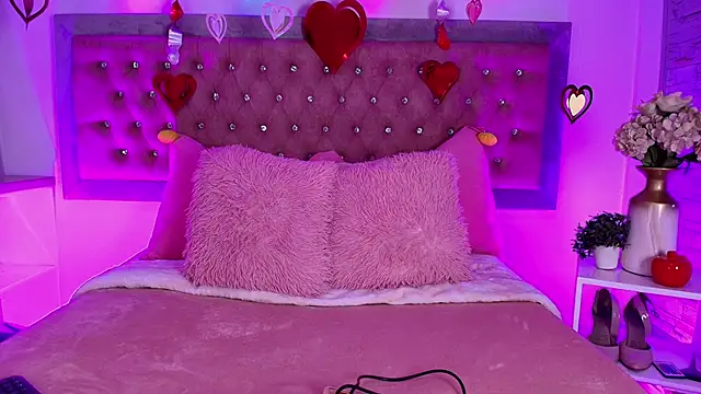 Snapshot of Tayzon_Foxxx chatting on 17, 2, 2026 Tayzon Foxxx online show from 17, 2, 2026