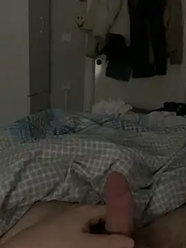 Erenn34 online show from 4, 4, 2026