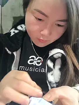 Sweetlove 77 online show from 4, 2, 2025