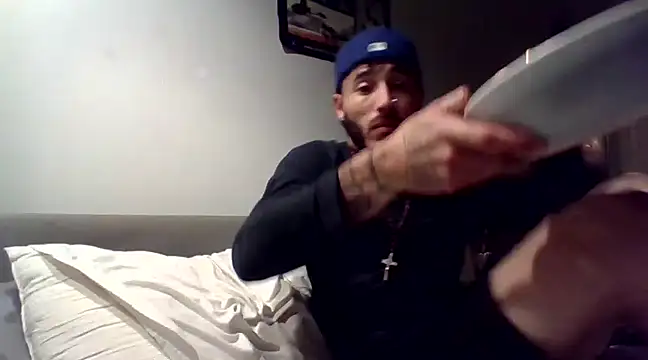 Snapshot of tengocanicas chatting on 23, 12, 2024 tengocanicas online show from 23, 12, 2024