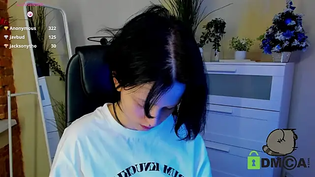 Alina Mills online show from 12, 1, 2025