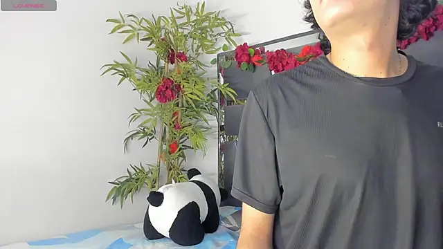 Black Rose2 online show from 19, 3, 2025