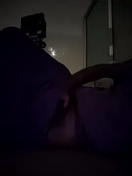 Snapshot of hairy_gun chatting on 3, 3, 2025 hairy gun online show from 3, 3, 2025