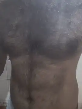 Snapshot of hairy_gun chatting on 18, 10, 2025 hairy gun online show from 18, 10, 2025