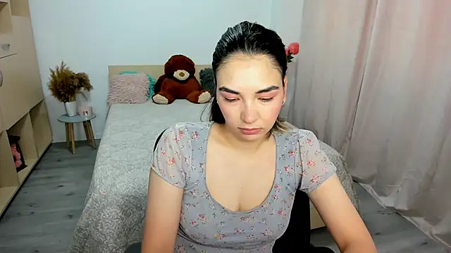 Snapshot of Alexa_Dolly12 chatting on 24, 6, 2026 Alexa Dolly12 online show from 24, 6, 2026