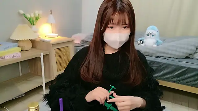 Sayuringo  online show from 16, 12, 2025