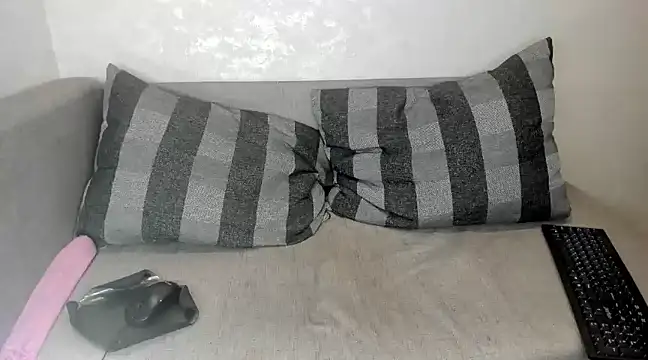 Lika8234 online show from 20, 12, 2024