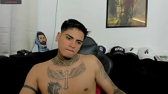 Snapshot of mad_maxxx2 chatting on 1, 3, 2026 mad maxxx2 online show from 1, 3, 2026