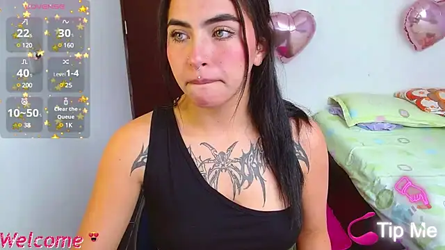 Snapshot of _luna_torres chatting on 7, 12, 2024 luna torres online show from 7, 12, 2024