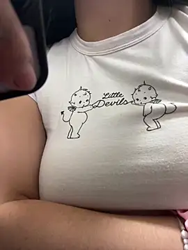 Snapshot of _luna_torres chatting on 21, 2, 2026 luna torres online show from 21, 2, 2026