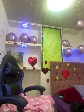 Snapshot of _luna_torres chatting on 2, 3, 2026 luna torres online show from 2, 3, 2026