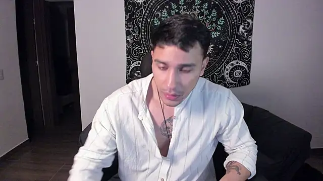 JayMarcos  online show from 1, 2, 2025