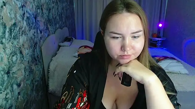 Snapshot of Jenny_Fox chatting on 10, 10, 2025 Jenny Fox online show from 10, 10, 2025