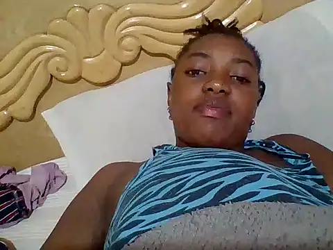 Snapshot of Zara_Twilight chatting on 8, 12, 2024 Zara Twilight online show from 8, 12, 2024