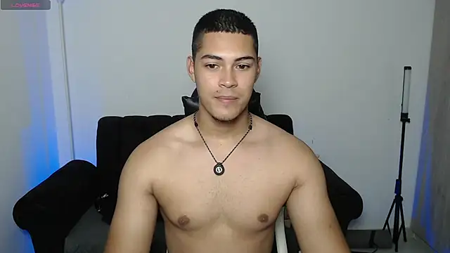 Snapshot of Iamdylan777 chatting on 5, 7, 2026 Iamdylan777 online show from 5, 7, 2026