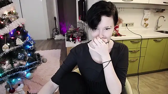 Kira Bakker online show from 2, 12, 2024