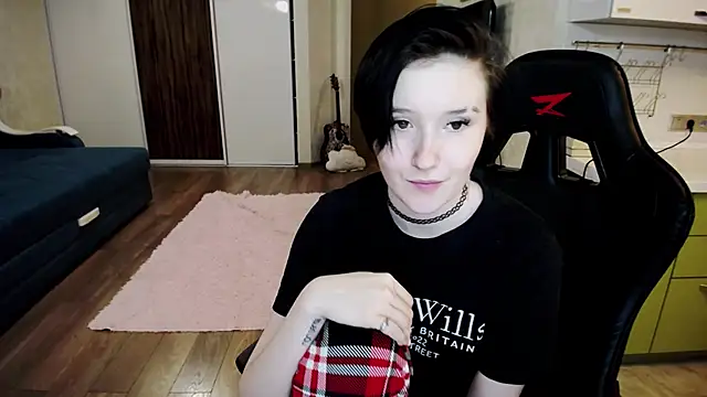Kira Bakker online show from 9, 2, 2025