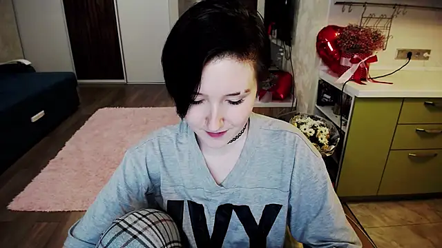Kira Bakker online show from 19, 2, 2025