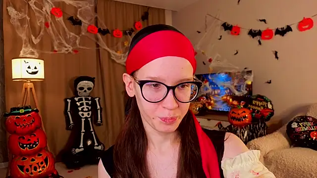 BettyBrowni online show from 29, 10, 2025