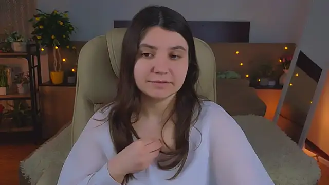 Viola  Shy online show from 13, 5, 2026