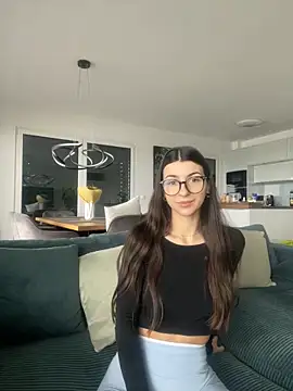 Wildberry  online show from 13, 3, 2026